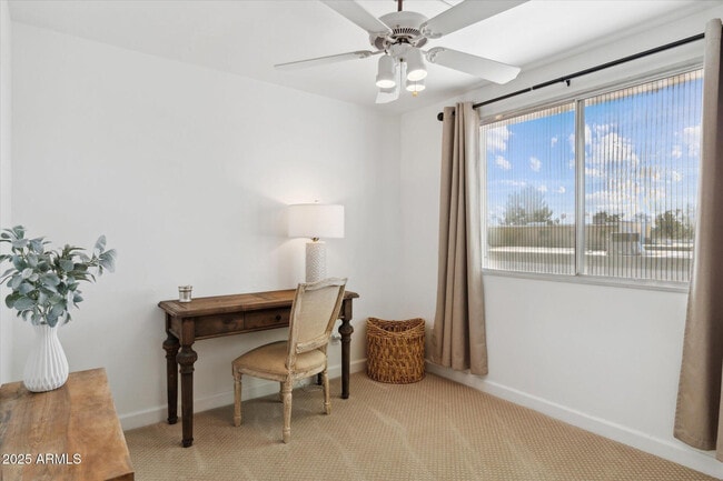 Building Photo - 5020 N Granite Reef Rd