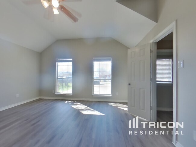 Building Photo - 3709 Pueblo St