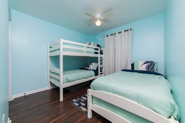 Building Photo - 43 Brigantine Ct