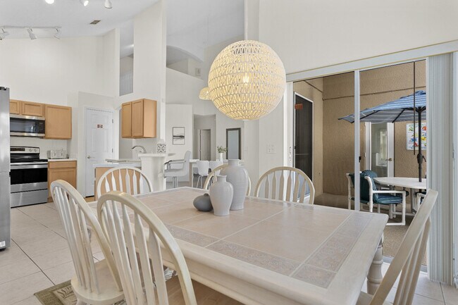 Building Photo - 7902 Silver Bass Ct