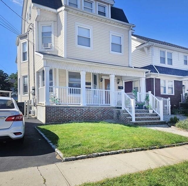 Primary Photo - 15 Melrose Ave