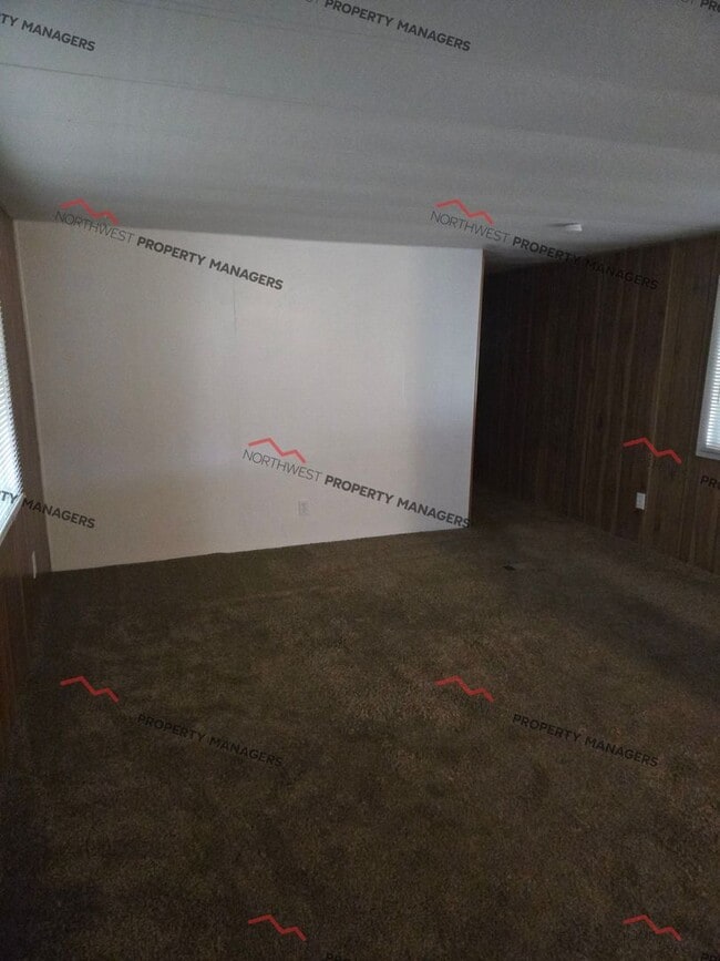 Building Photo - STATUS: *PENDING APPLICATION* | R255F | $1850