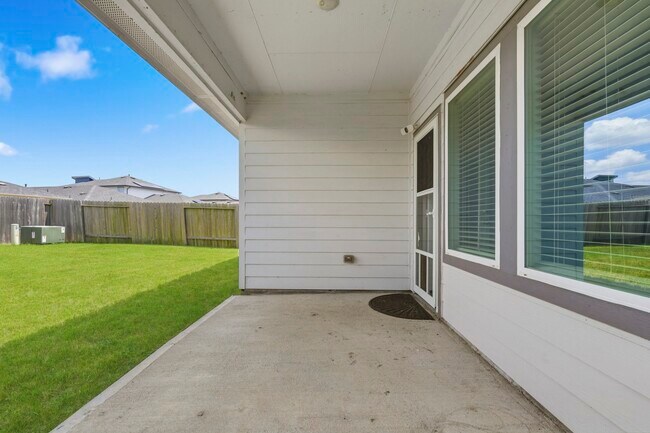 Building Photo - 12515 Newport Arch Ln