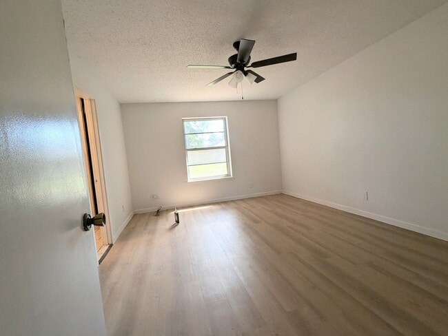 Building Photo - Coming Soon! Remodeled Home in Wake Village