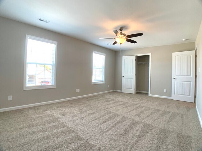 Building Photo - 448 Ayden Ln