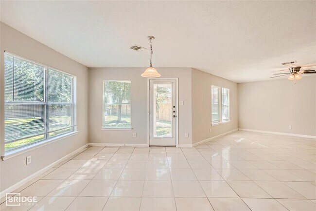 Building Photo - 514 Remington Glen Ct