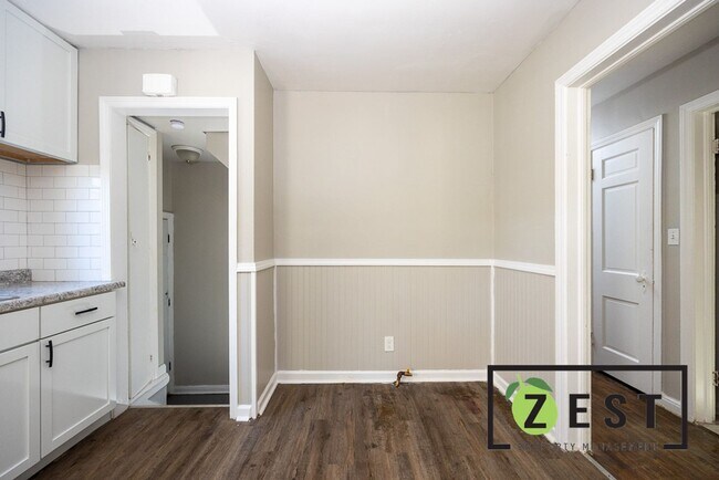 Building Photo - BEAUTIFUL 3 BED HOME