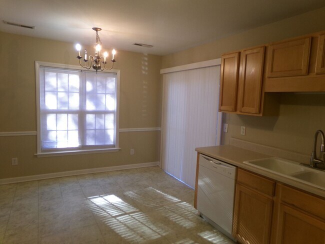 Building Photo - Near Silas Creek and Stratford Road