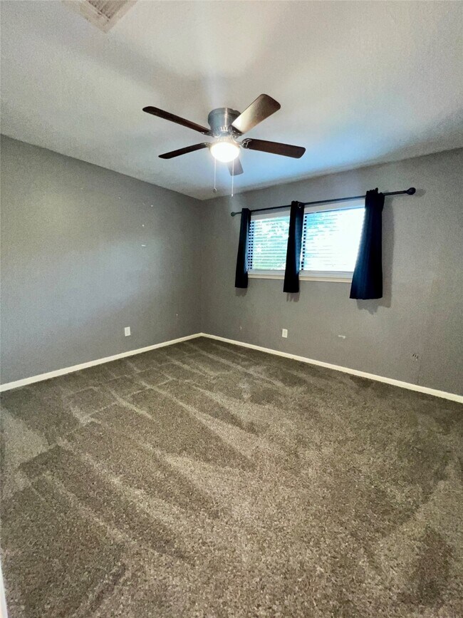 Building Photo - 12419 Windy Wisp Ln