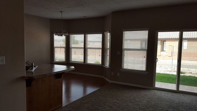 Building Photo - Home with a Den in Washington Fields