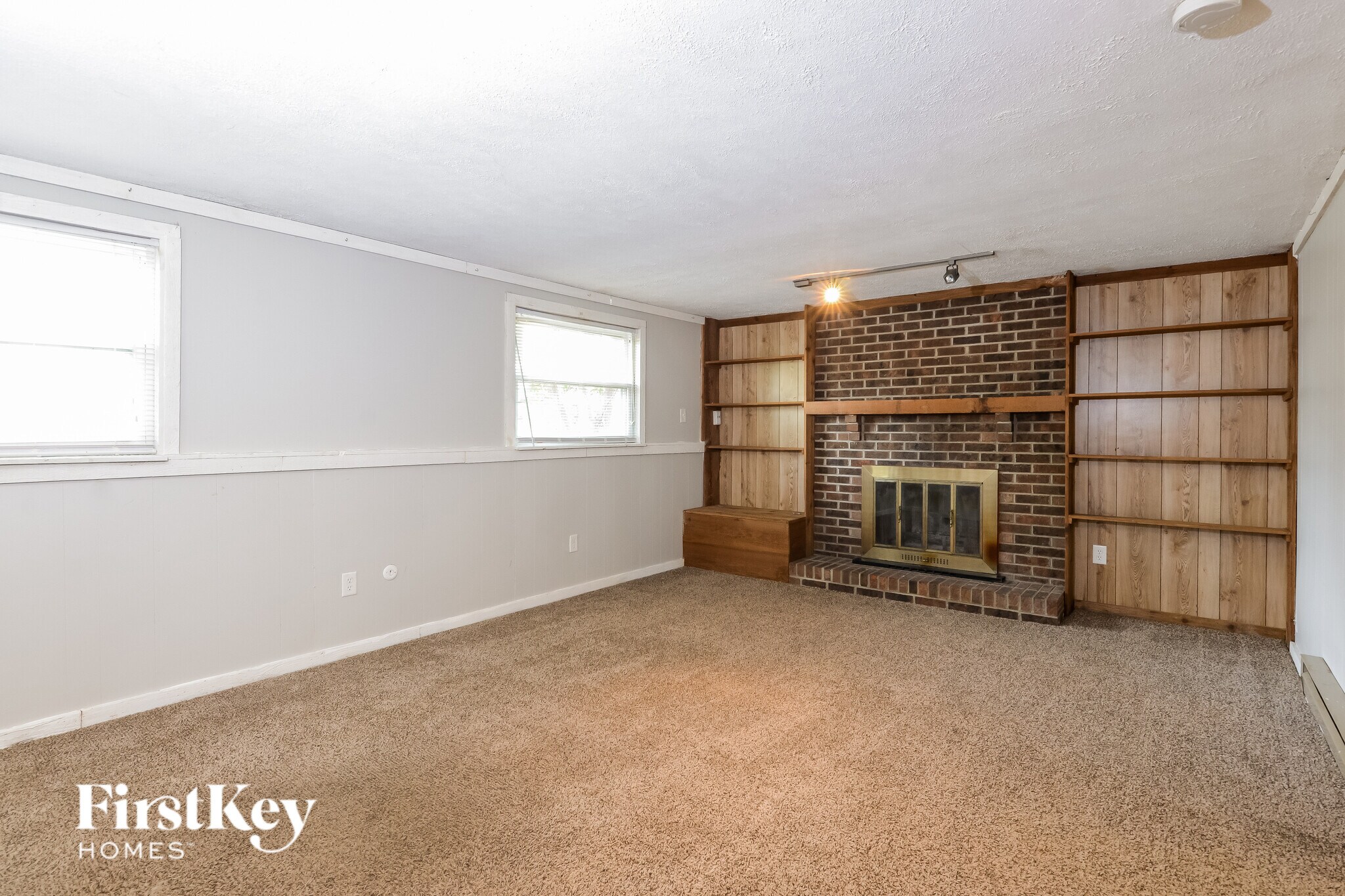 Building Photo - 5606 Winship Dr