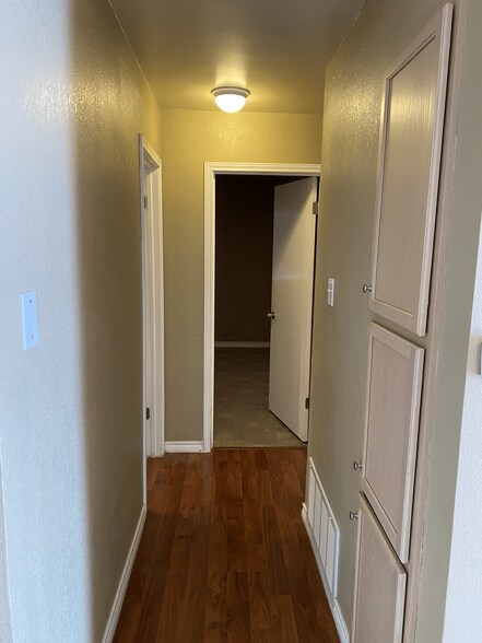 Hallway - 11611 Fruitwood Pl