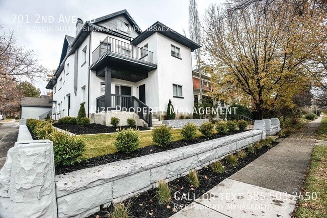 Building Photo - Spacious Top Floor Avenues 1 BR With Priva...