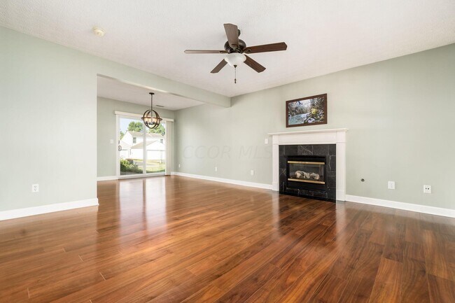 Building Photo - 1383 Pansy St