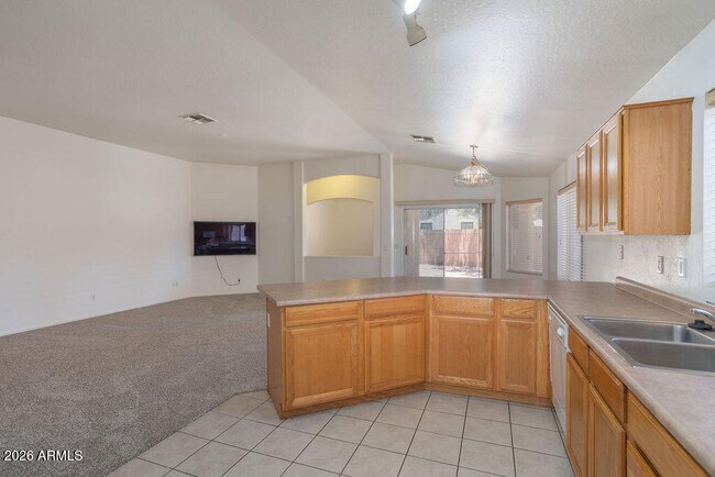 Building Photo - 6762 W Del Mar Ln