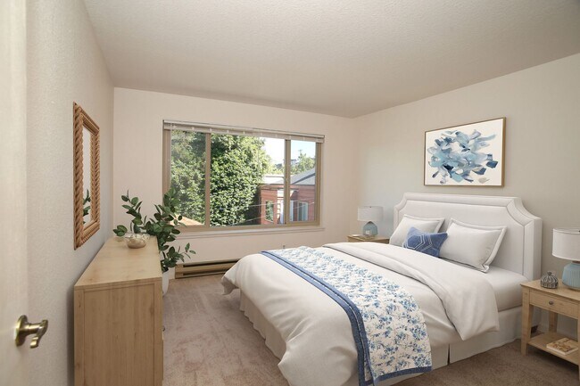 Interior Photo - EOS