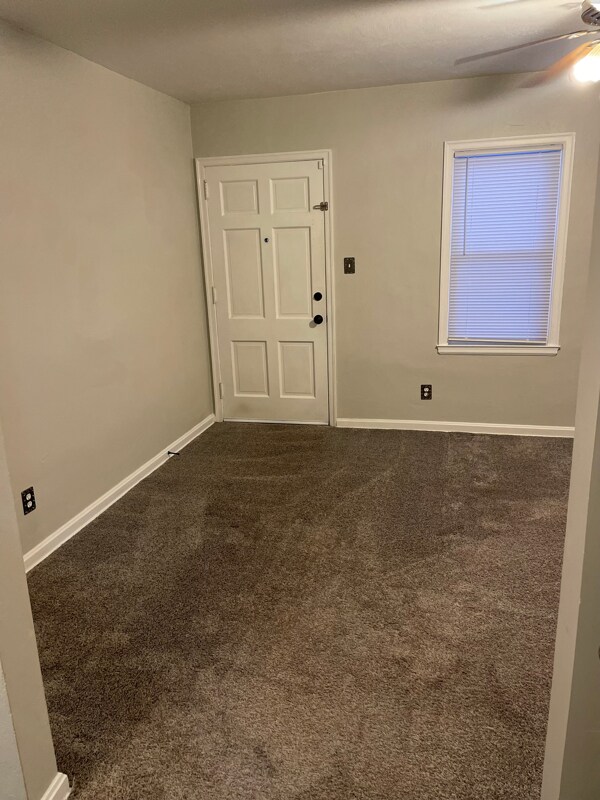 Building Photo - 1665 Tonawanda Ave