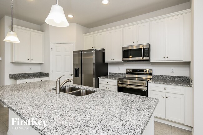Building Photo - 1585 Isleta Lp