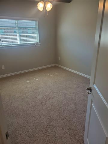 Building Photo - 2928 Bluets Dr
