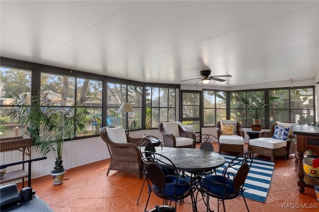 Building Photo - 11482 W Clubview Dr