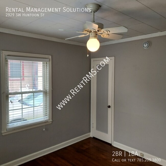 Building Photo - 2929 SW Huntoon St