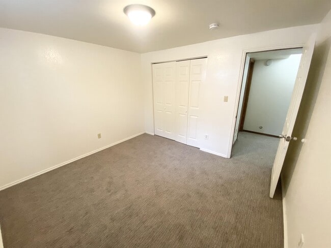 Building Photo - 648 N 1050 W