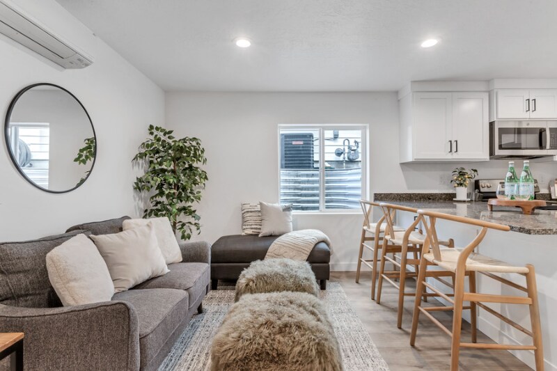 Building Photo - 1302 S 1100 E