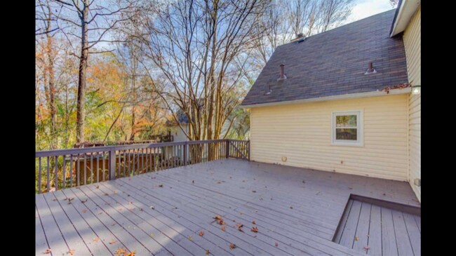 Building Photo - 3356 Montheath Pass