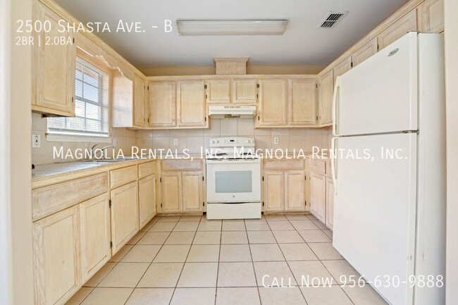 Building Photo - Cozy 2 Bedroom 2 Bath Apartment in McAllen