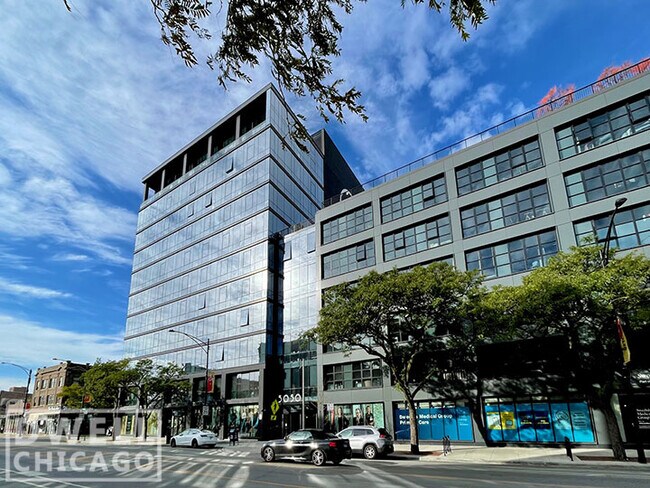 Building Photo - 5069 N Broadway St