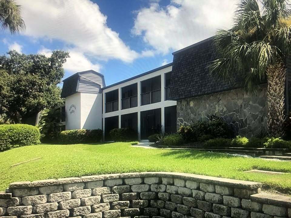 Building Photo - 2124 N Tamiami Trl