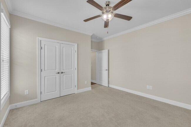 Building Photo - 747 Catherine Lake Ct