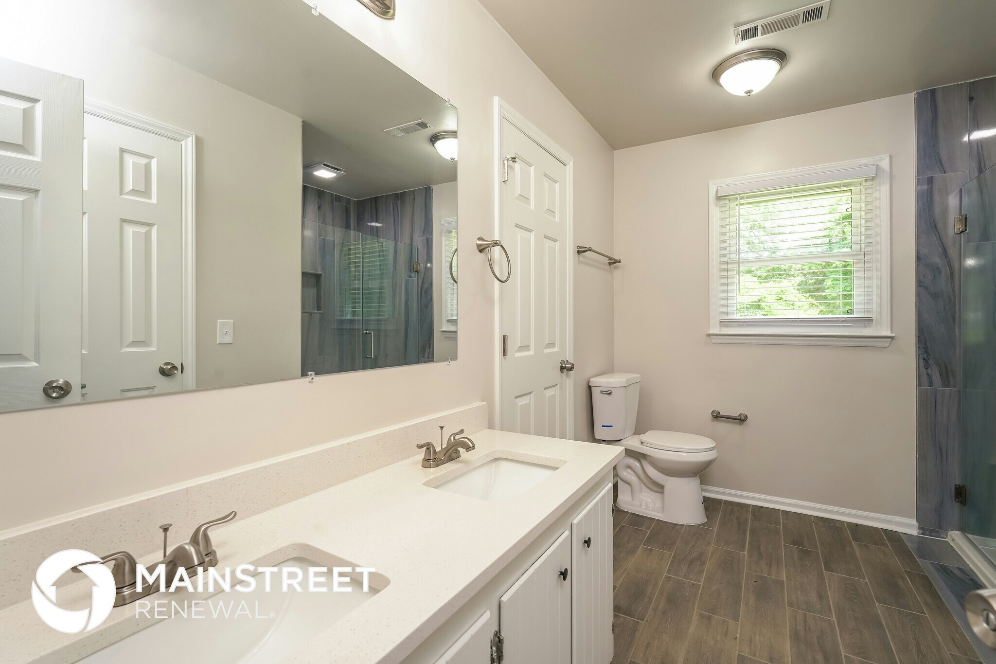 Building Photo - 5379 Buxbury Ct