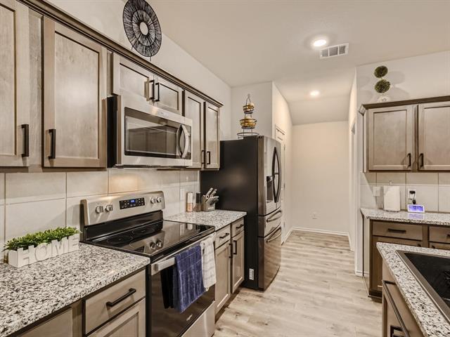Building Photo - 3350 Everly Dr