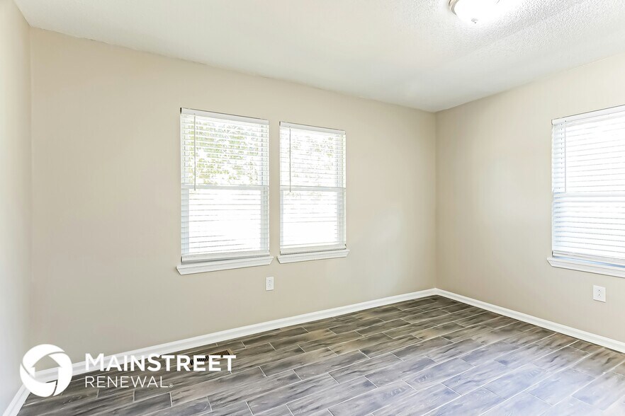 Building Photo - 2109 Mississippi Ave