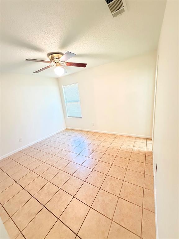 Building Photo - 23393 Nameless Rd