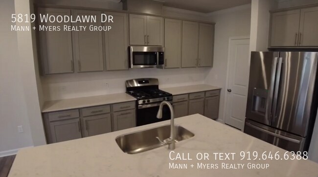 Building Photo - 5819 Woodlawn Dr