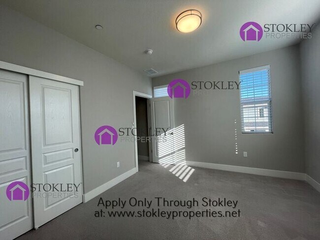 Building Photo - 201 Jetty Dr