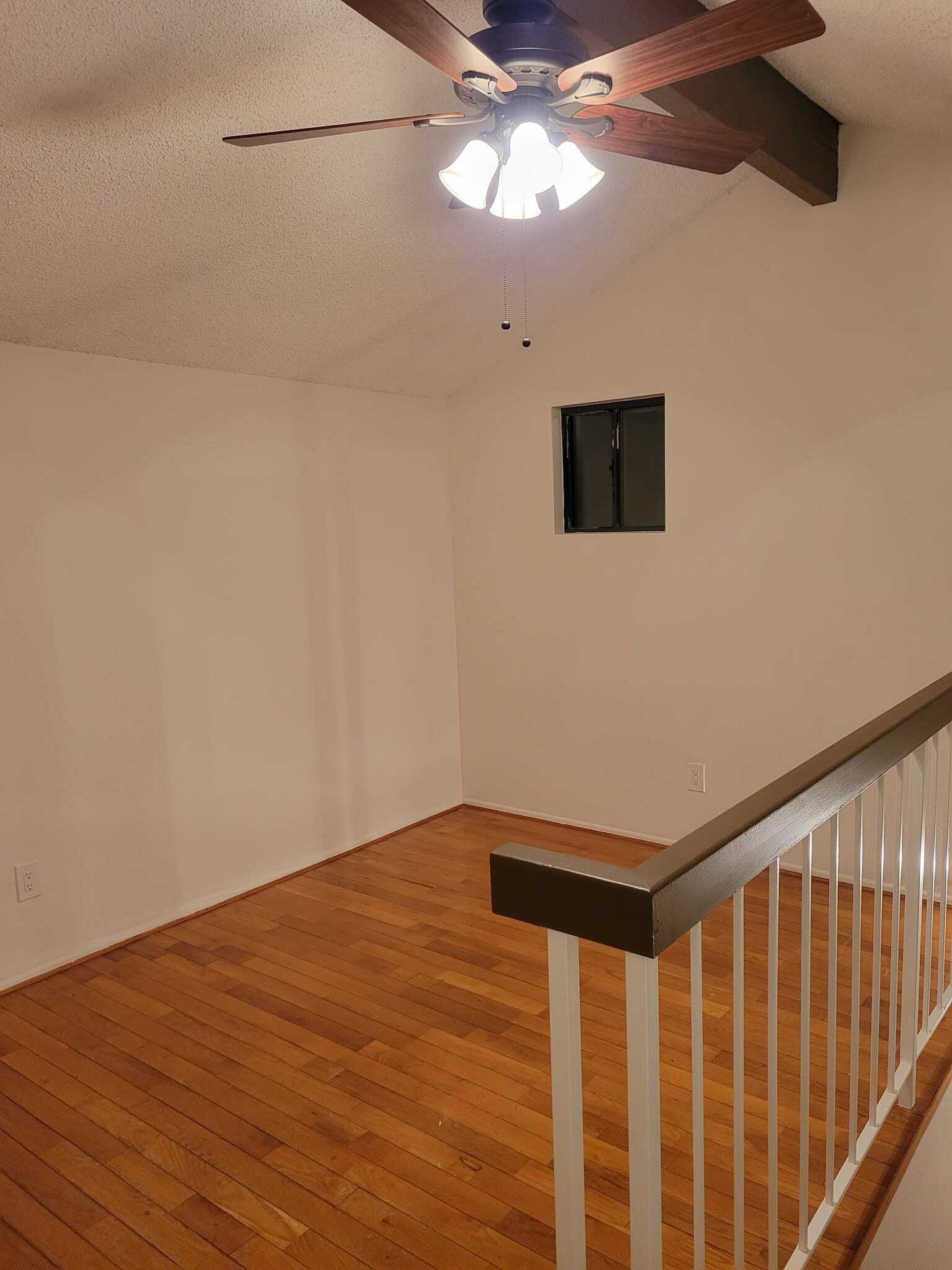 Loft - 27948 Tyler Ln