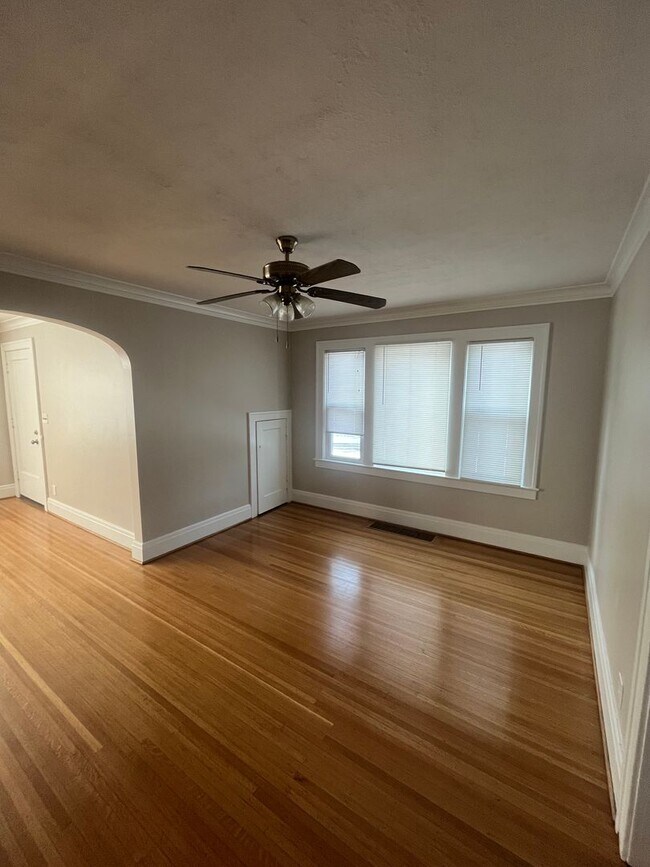 Building Photo - 459 Winton Rd