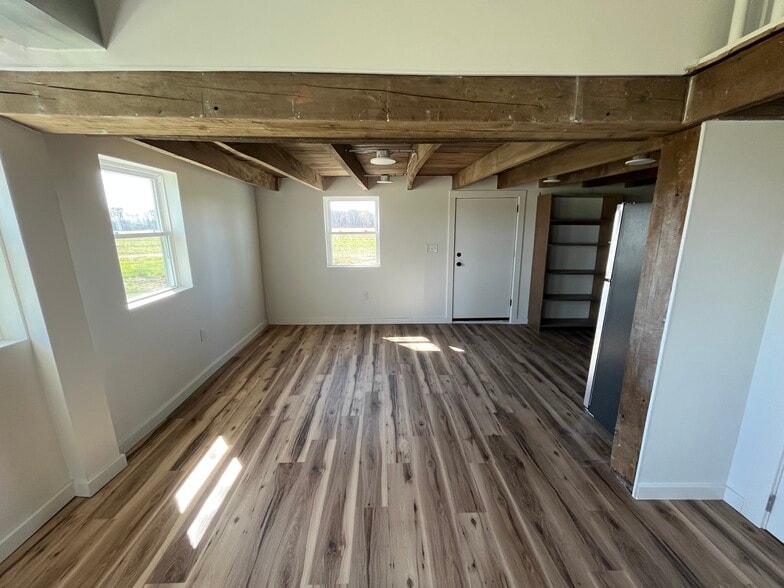 Building Photo - 720 Green Cook Rd