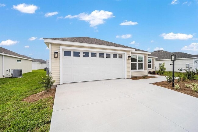 Building Photo - 6270 Elitania Ln