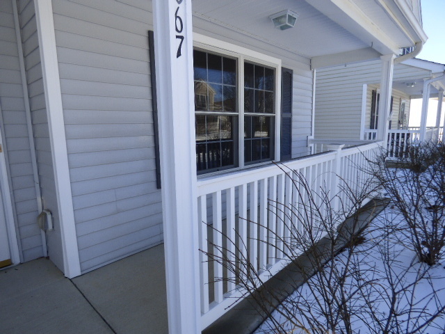 Building Photo - Village at Shannon Green Home