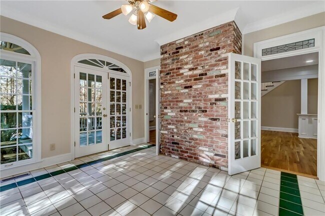 Building Photo - 344 Lost Creek Dr NW