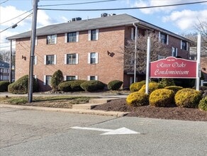 Building Photo - 360 Neponset St