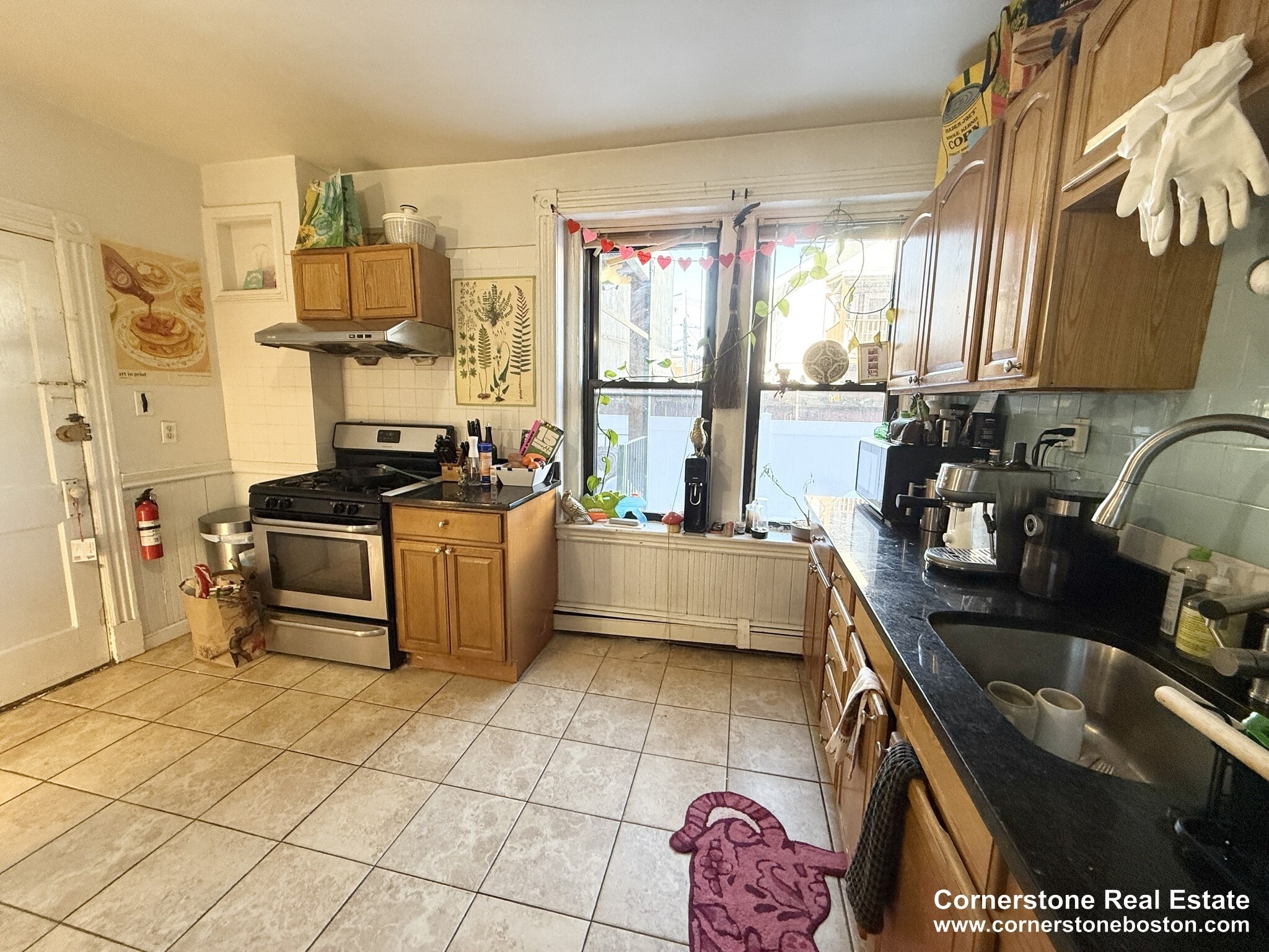 Building Photo - 60 Empire St