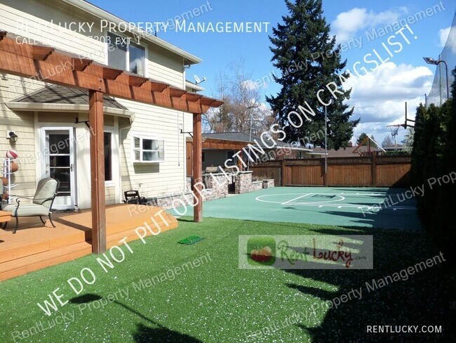 Building Photo - 5039 S 178th St