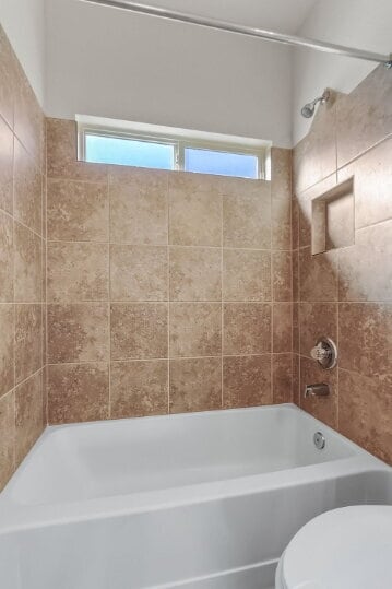 Building Photo - Charming 3-Bedroom Home with 2 Full Baths close to Park