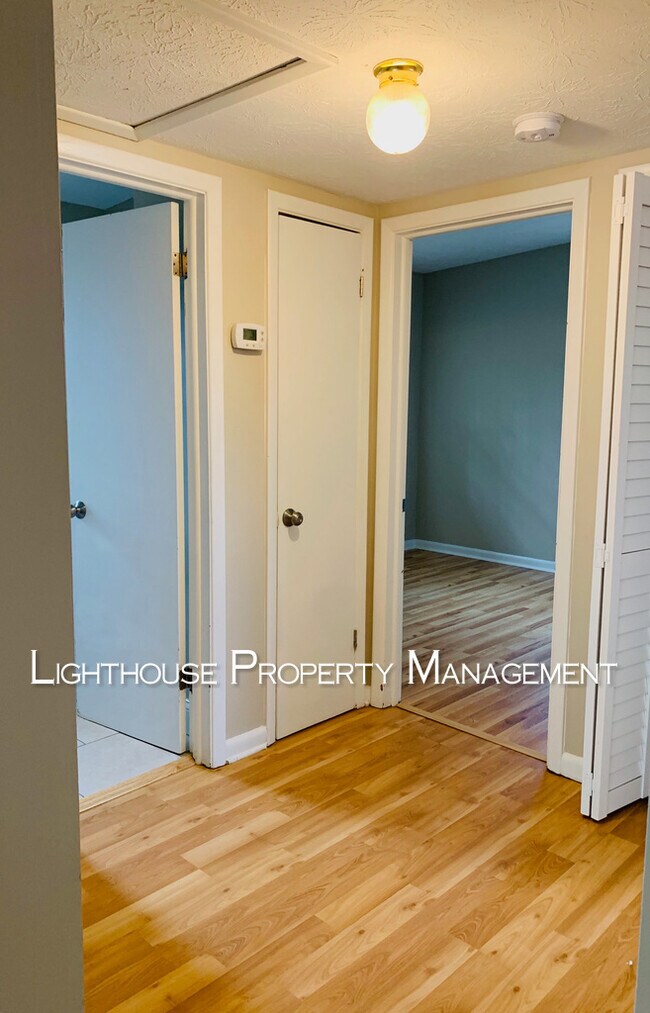 Building Photo - Beautifully Remodeled 3-Bedroom Home in Desirable Arlington!