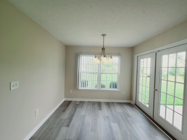 Building Photo - RENTAL RATE REDUCED!! Beautiful 4 Bedroom/...